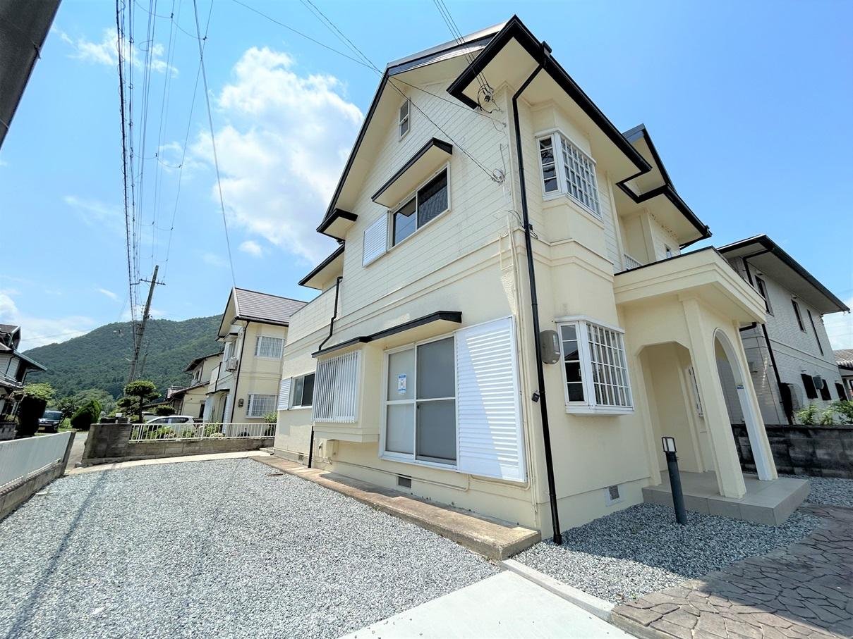 氷上町成松　中古戸建住宅